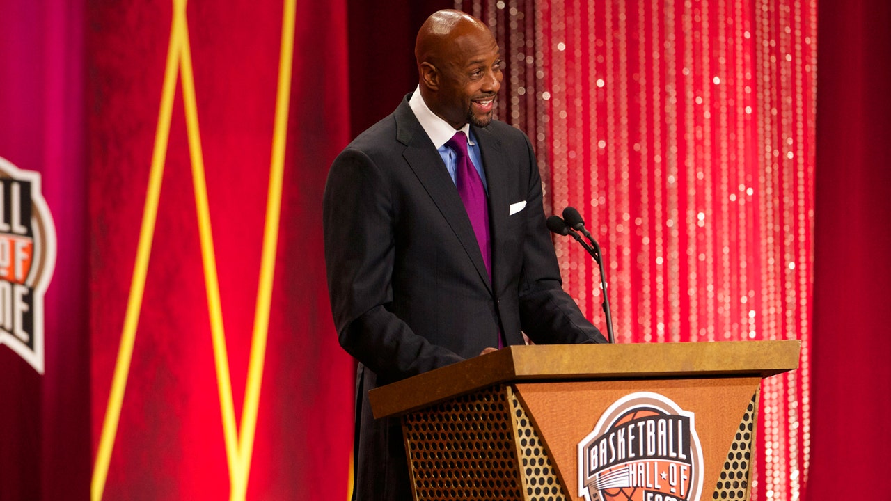 Heat great Alonzo Mourning enters basketball Hall of Fame